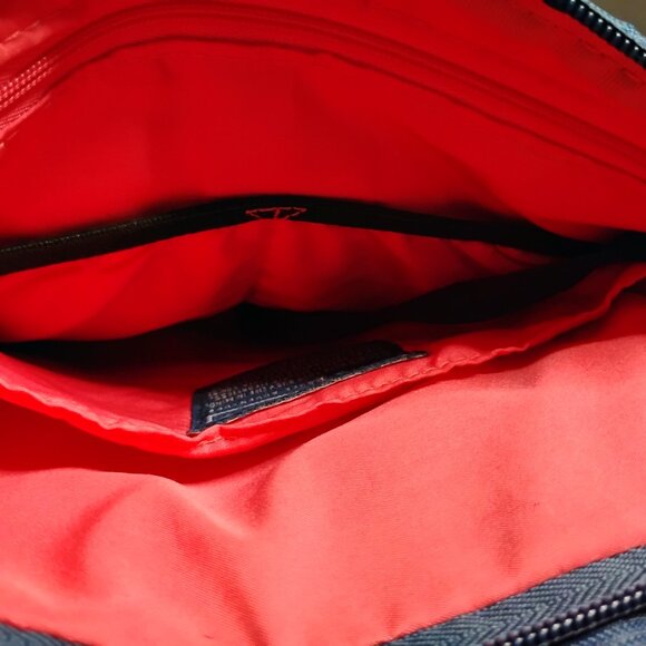 ETA Everyday Travel Adventure Crossbody Bag Blue - Picture 8 of 12